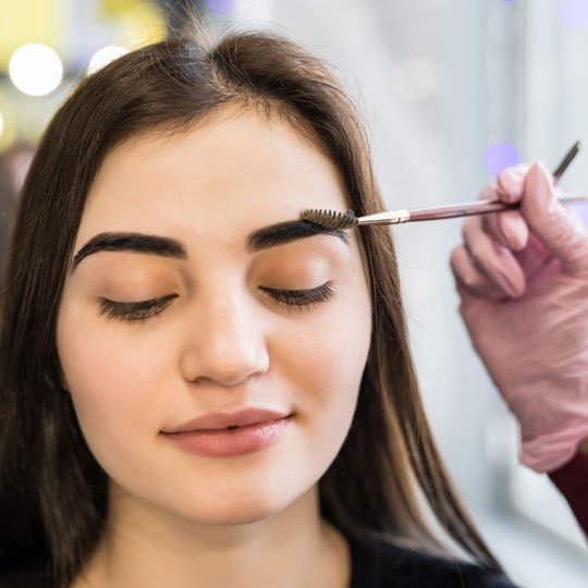 Professional eyebrow services including lamination, shaping, tinting, and shape refill at PerfectionBYRIRI.